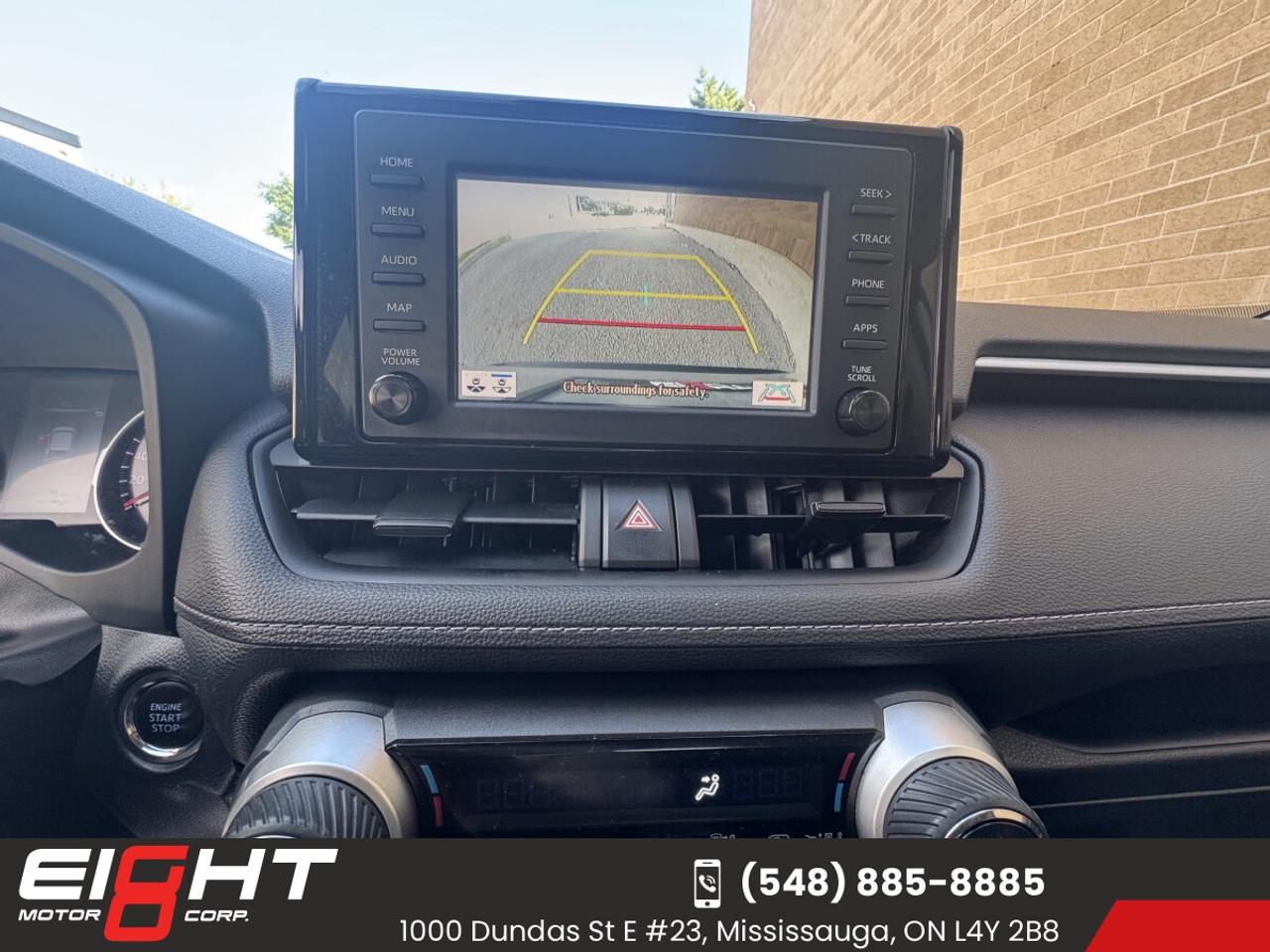 2022 Toyota RAV4 XLE AWD Photo
