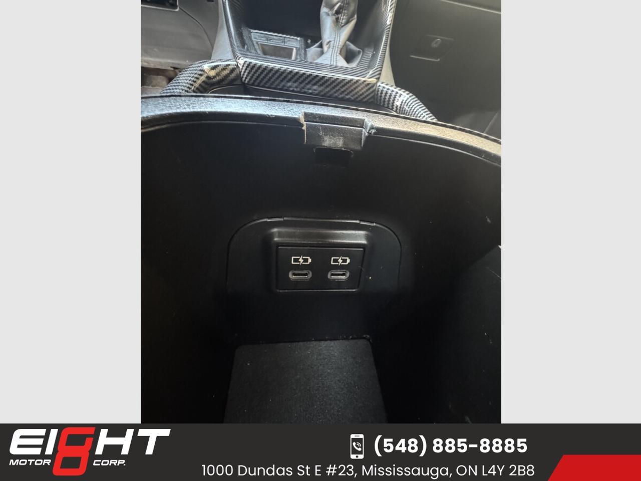 2022 Toyota RAV4 XLE AWD Photo