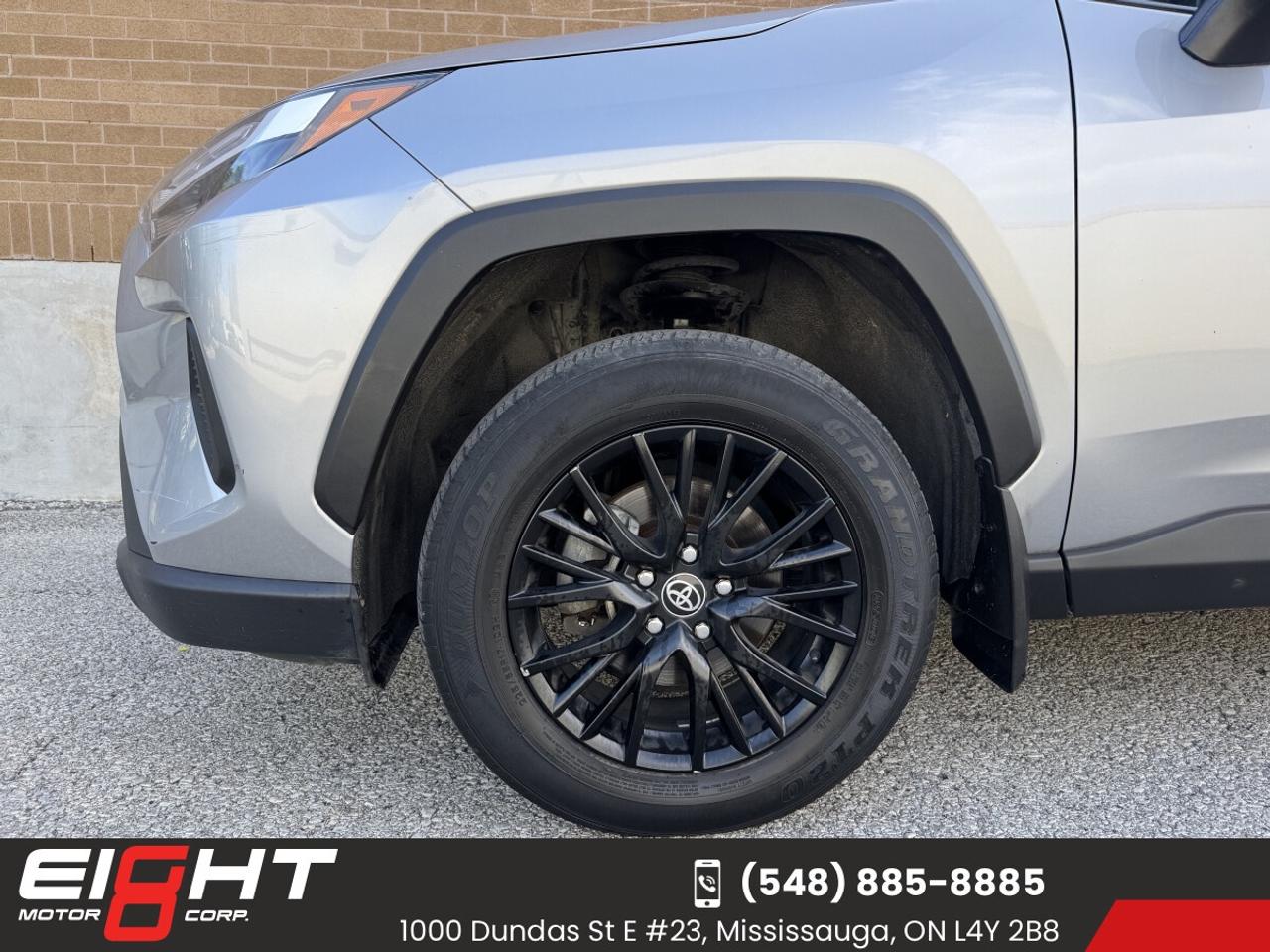 2022 Toyota RAV4 XLE AWD Photo