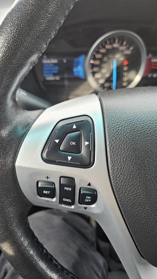 2015 Ford Explorer XLT Photo