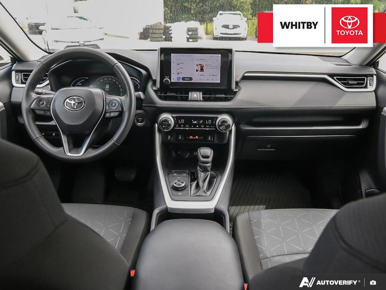 2025 Toyota RAV4 Hybrid XLE 2.5L Photo