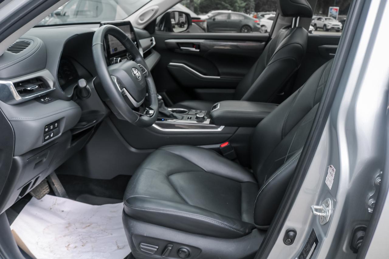 2024 Toyota Highlander Limited 4dr All-Wheel Drive Photo