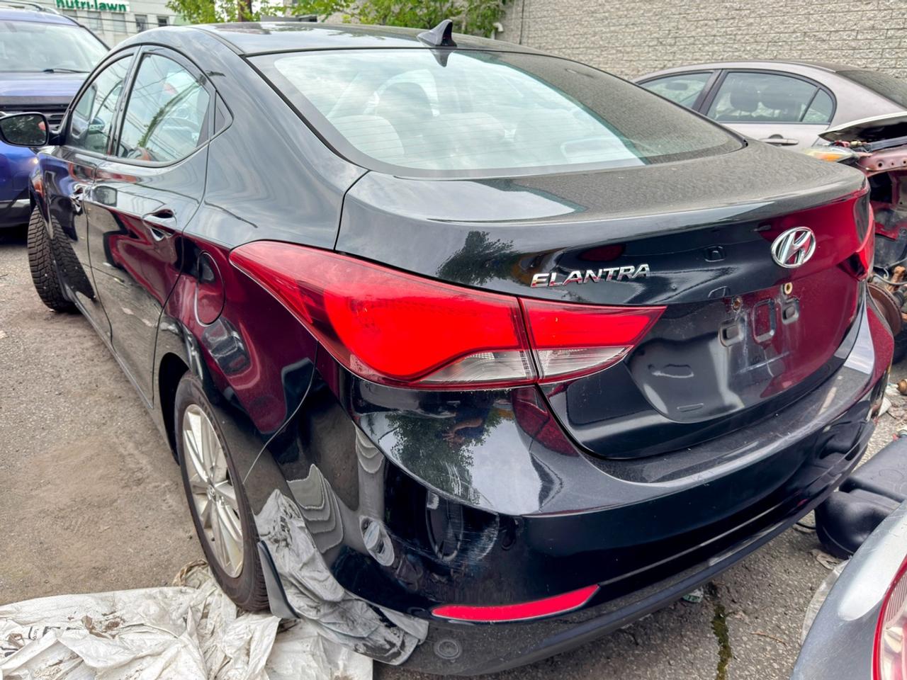 2014 Hyundai Elantra GLS Photo