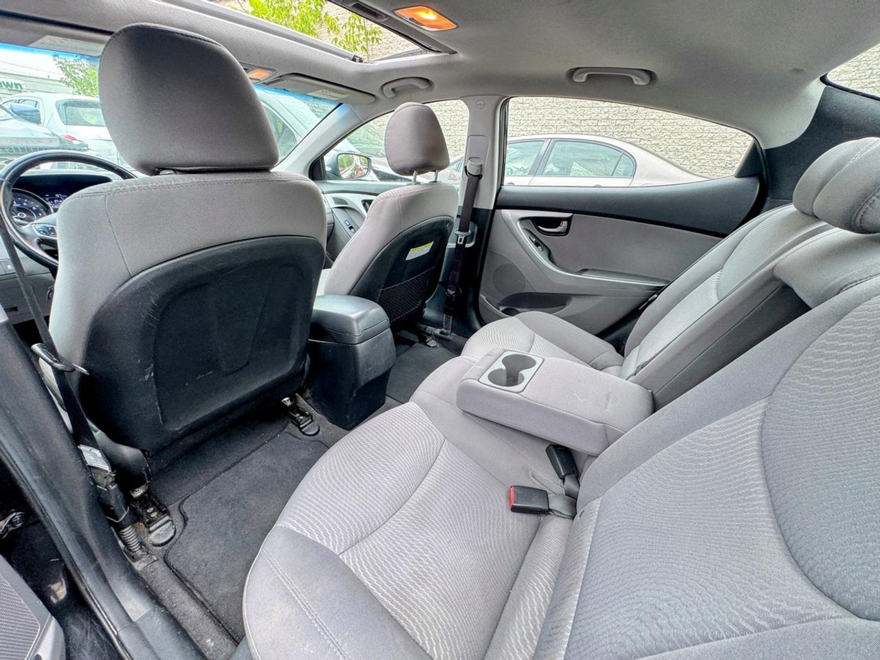 2014 Hyundai Elantra GLS Photo