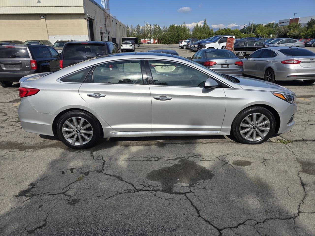 2016 Hyundai Sonata LIMITED Photo