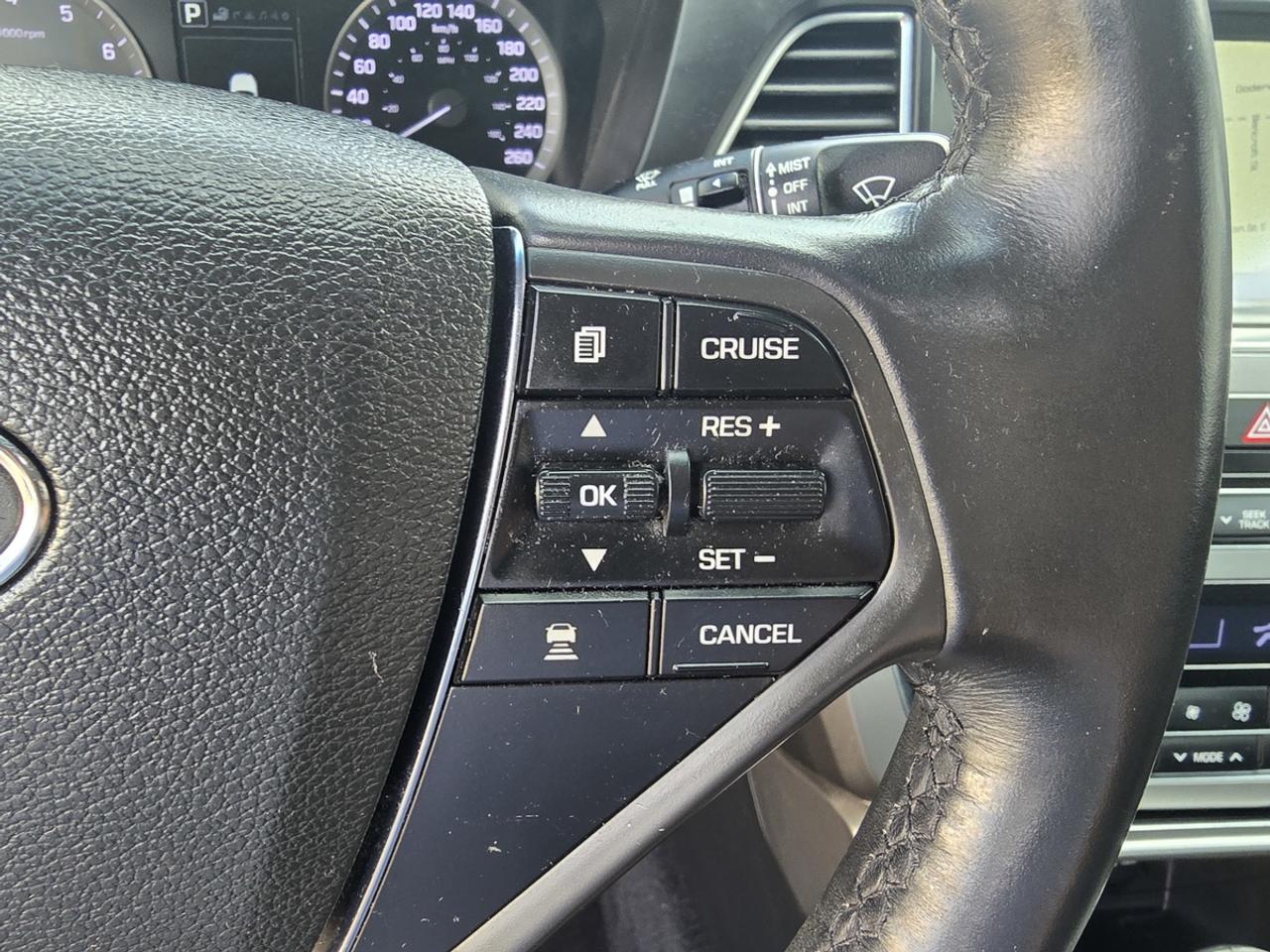 2016 Hyundai Sonata LIMITED Photo
