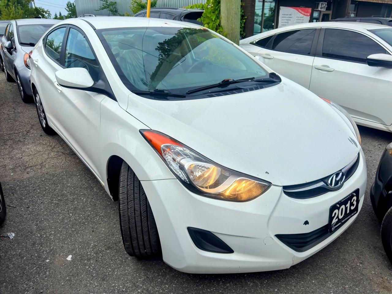 2013 Hyundai Elantra GLS Photo