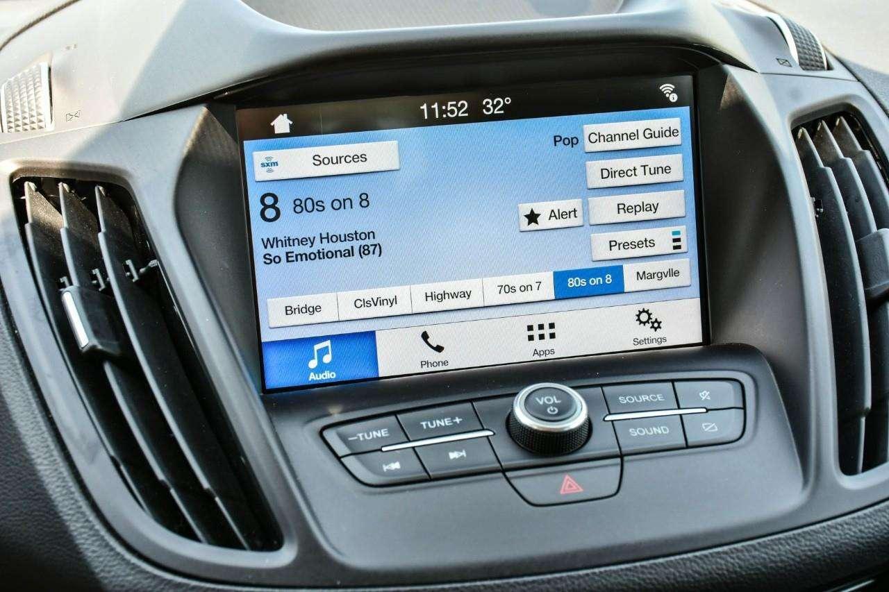 2019 Ford Escape SE Photo