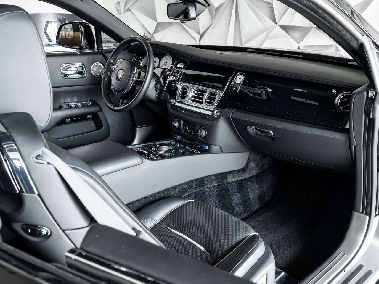2017 Rolls-Royce Wraith  Photo