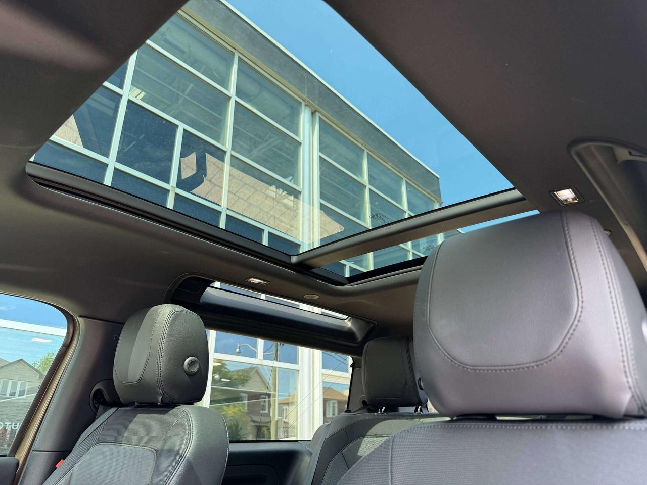 2021 Land Rover Defender X-Dynamic S Photo