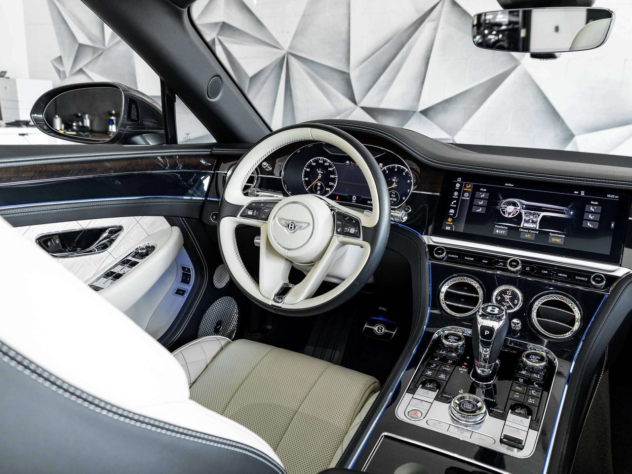 2020 Bentley Continental First Edition Photo