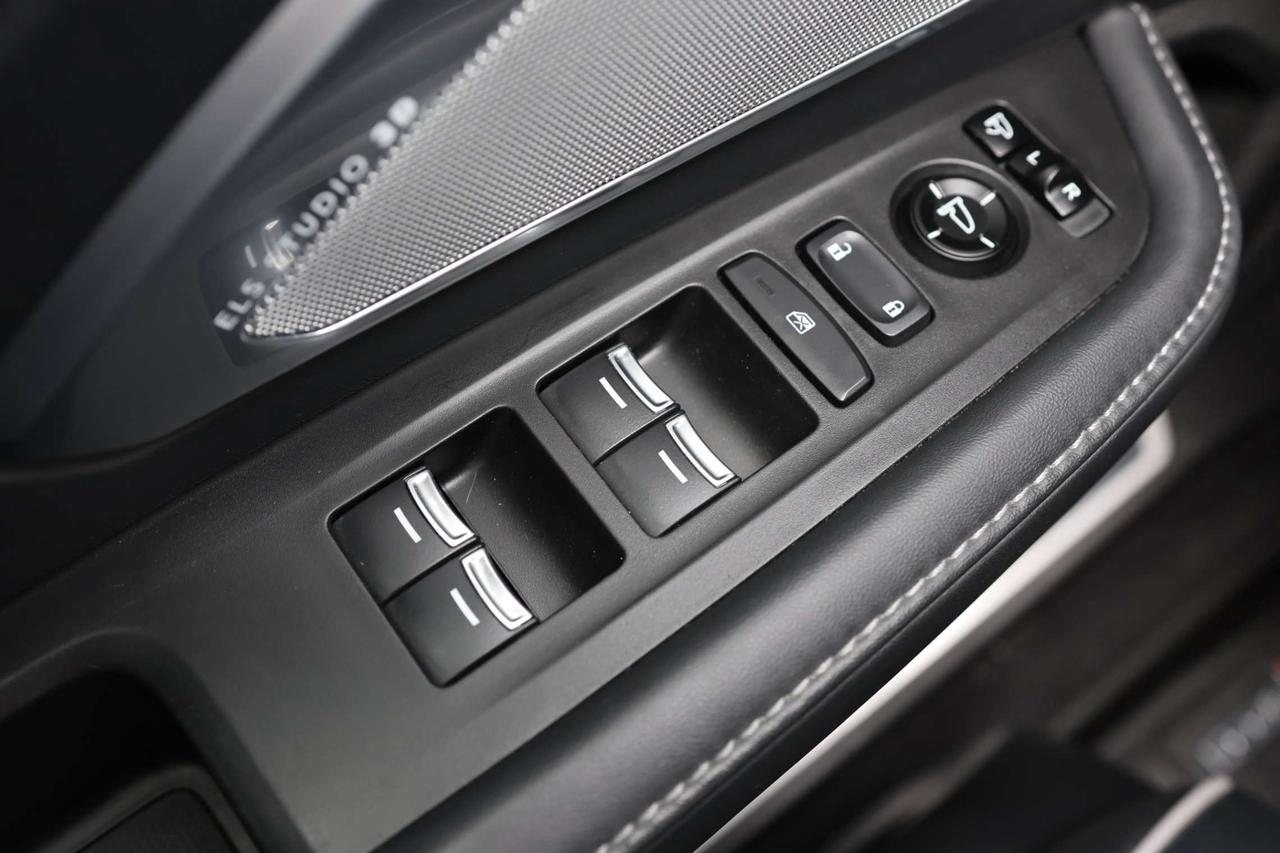 2021 Acura RDX A-Spec SH-AWD-R STARTER/NAV/ADAPT CRUISE/BCAM/BLIS/FCW/LKA/LEATHER&SUEDE/H SEATS & STEERING/KEYLESS/CARPLAY/PANOROOF Photo