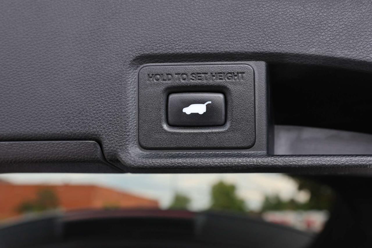 2021 Acura RDX A-Spec SH-AWD-R STARTER/NAV/ADAPT CRUISE/BCAM/BLIS/FCW/LKA/LEATHER&SUEDE/H SEATS & STEERING/KEYLESS/CARPLAY/PANOROOF Photo