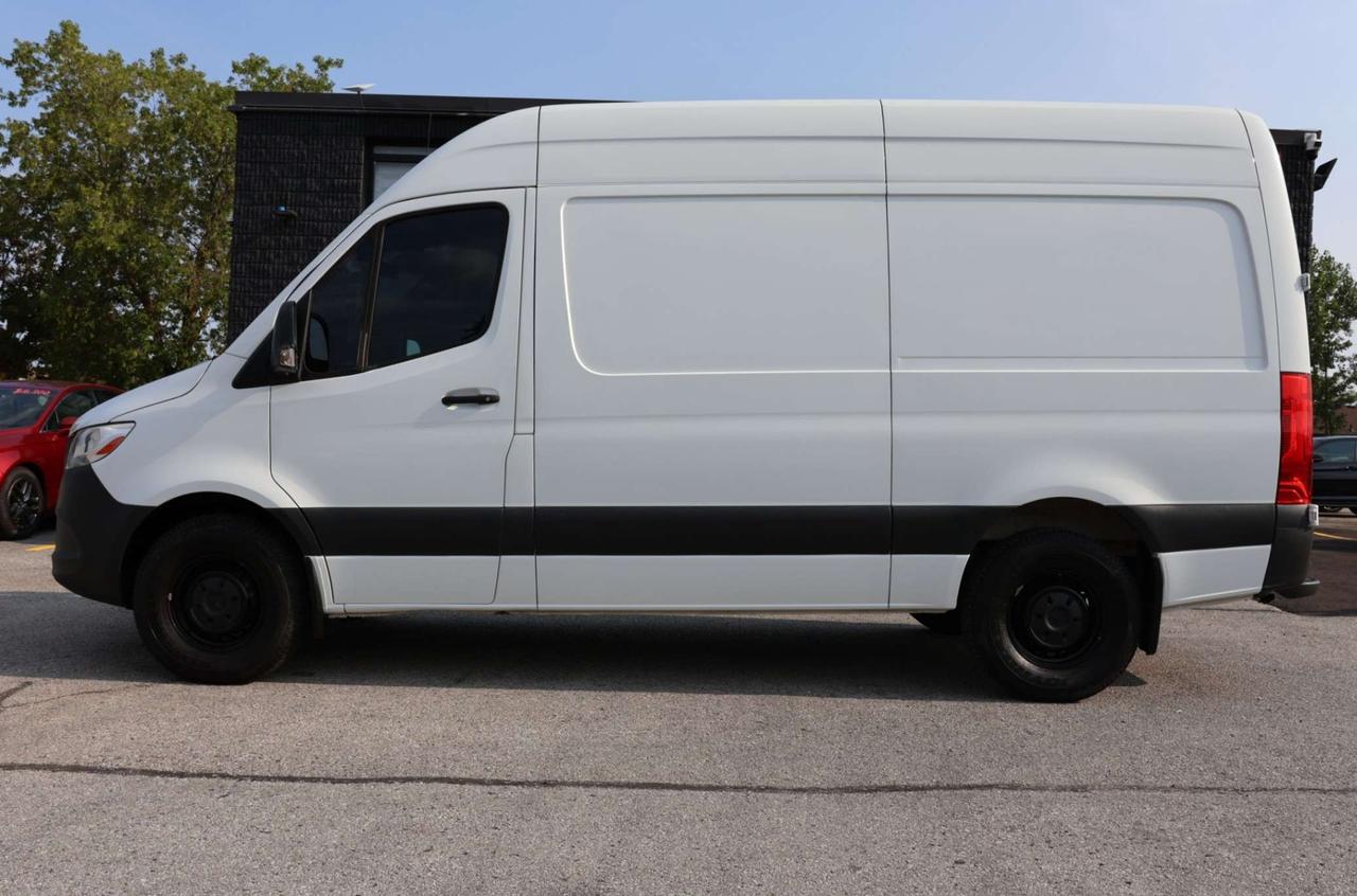 2021 Mercedes-Benz Sprinter 2500-HIGH ROOF-3PASS/BCAM/BLIS/PUSH START/CRUISE CONTROL/BLUETOOTH/AUTO HEADLIGHTS/3 KEYS Photo