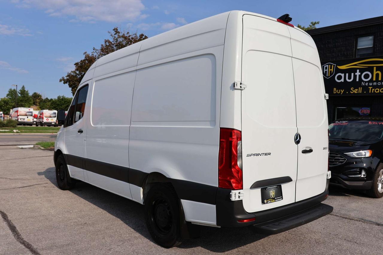 2021 Mercedes-Benz Sprinter 2500-HIGH ROOF-3PASS/BCAM/BLIS/PUSH START/CRUISE CONTROL/BLUETOOTH/AUTO HEADLIGHTS/3 KEYS Photo4