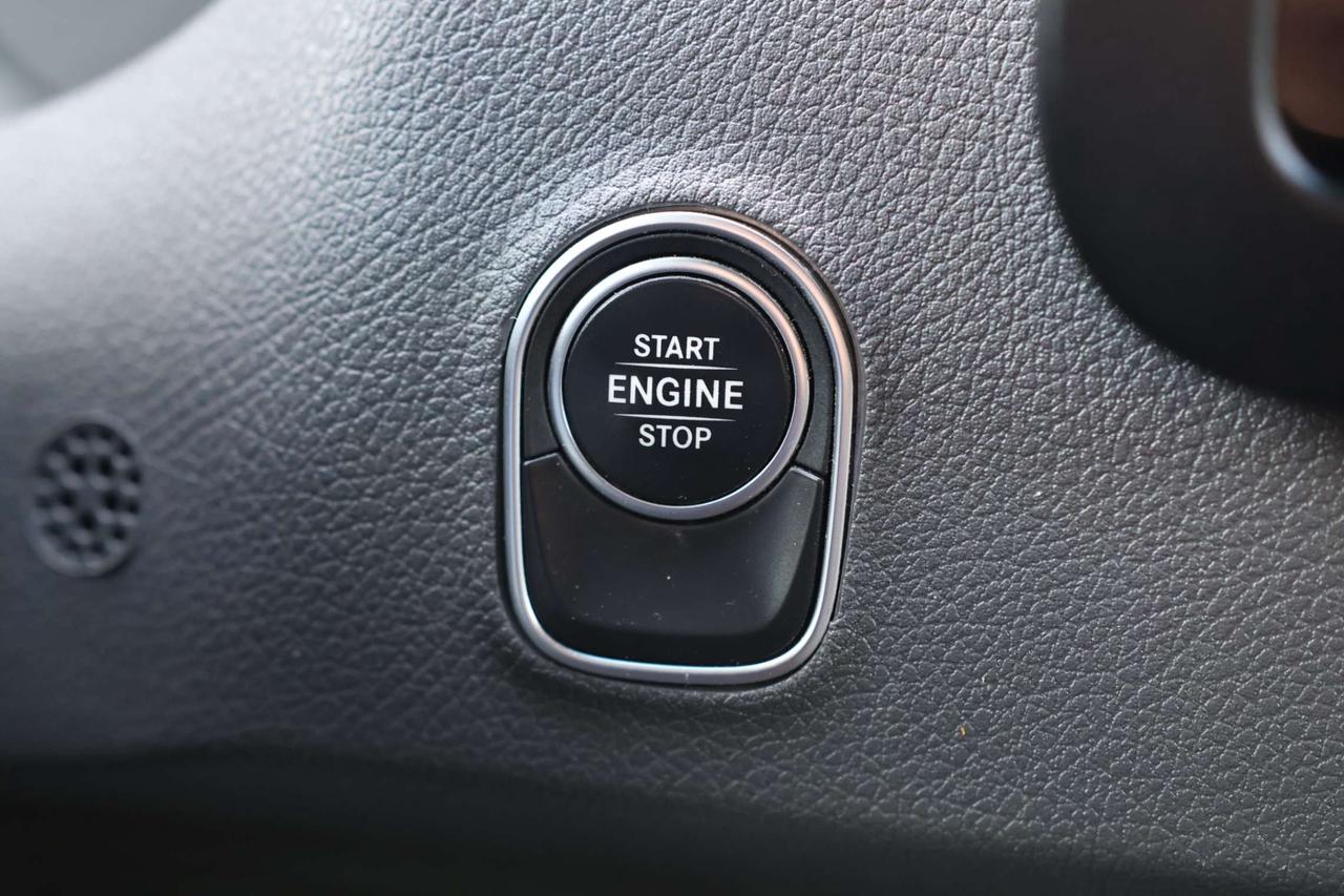 2021 Mercedes-Benz Sprinter 2500-HIGH ROOF-3PASS/BCAM/BLIS/PUSH START/CRUISE CONTROL/BLUETOOTH/AUTO HEADLIGHTS/3 KEYS Photo