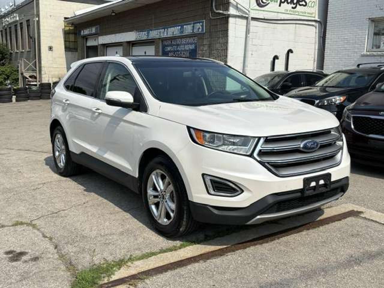 2015 Ford Edge FWD V6 Photo