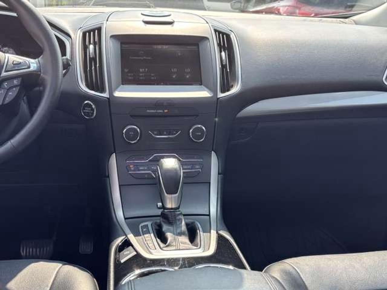 2015 Ford Edge FWD V6 Photo