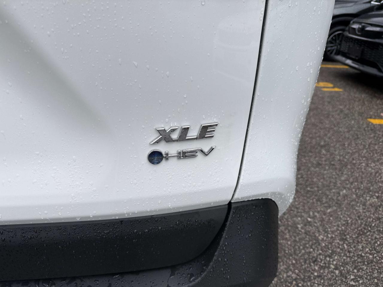 2025 Toyota RAV4 Hybrid XLE AWD, ONE OWNER, ACCIDENT FREE Photo