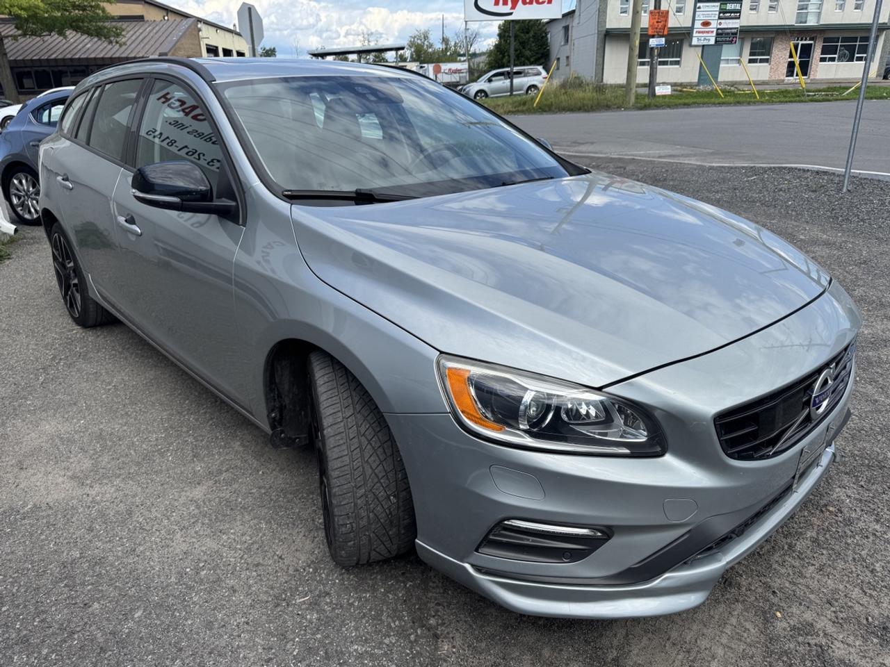 2018 Volvo V60 Dynamic Photo