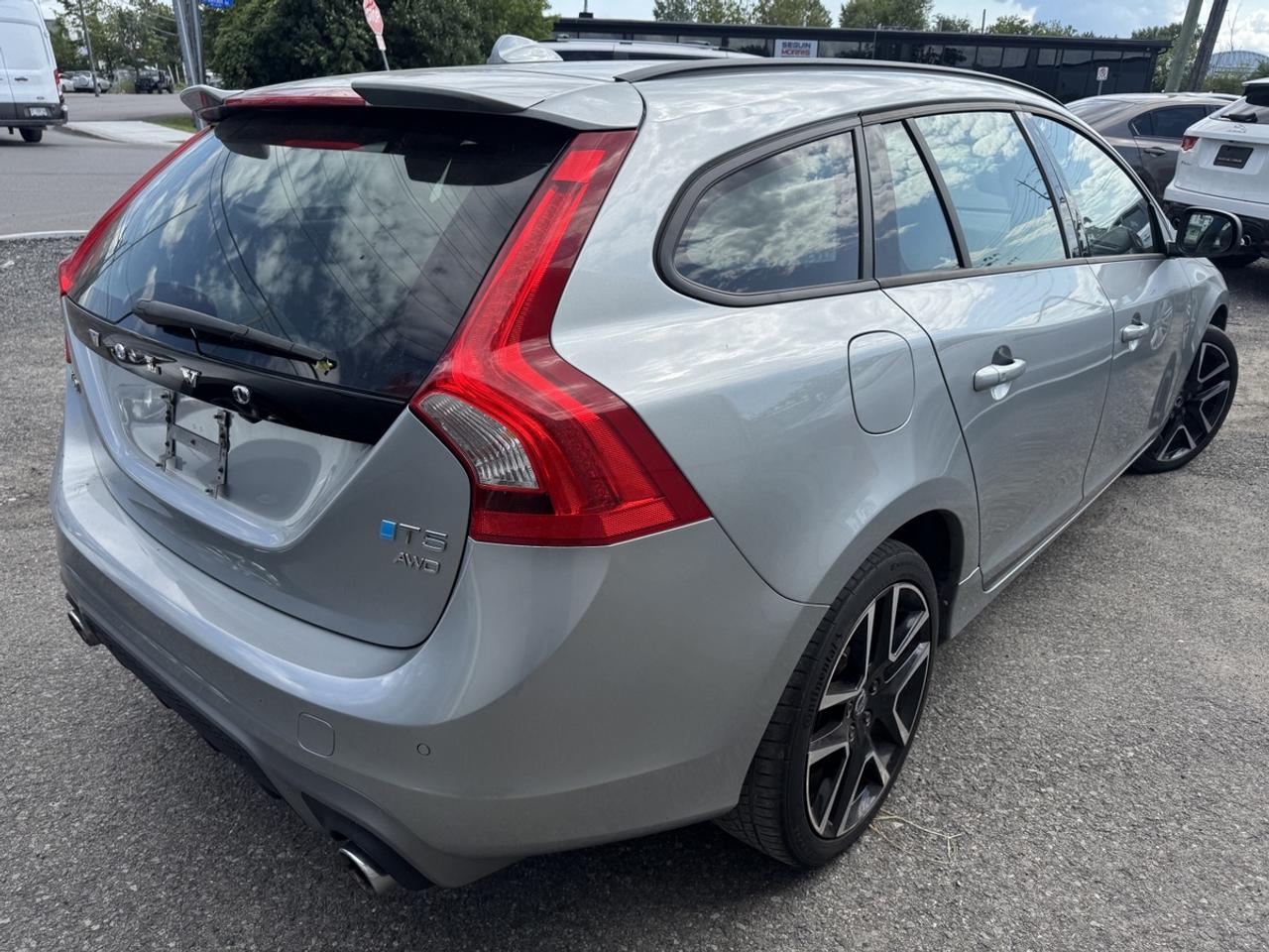 2018 Volvo V60 Dynamic Photo