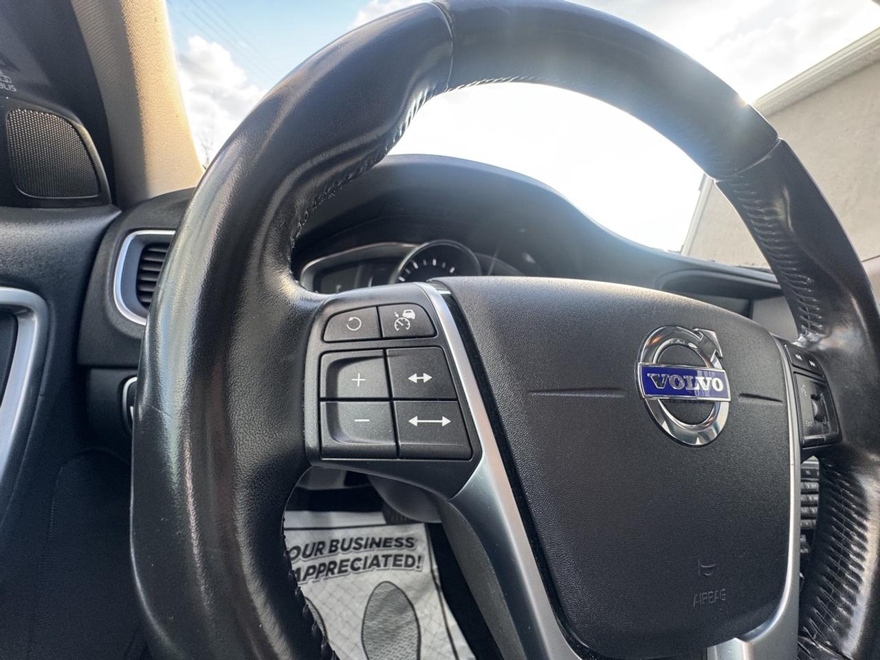 2018 Volvo V60 Dynamic Photo