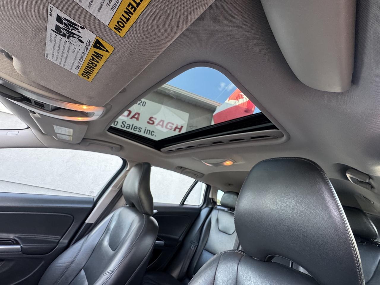 2018 Volvo V60 Dynamic Photo