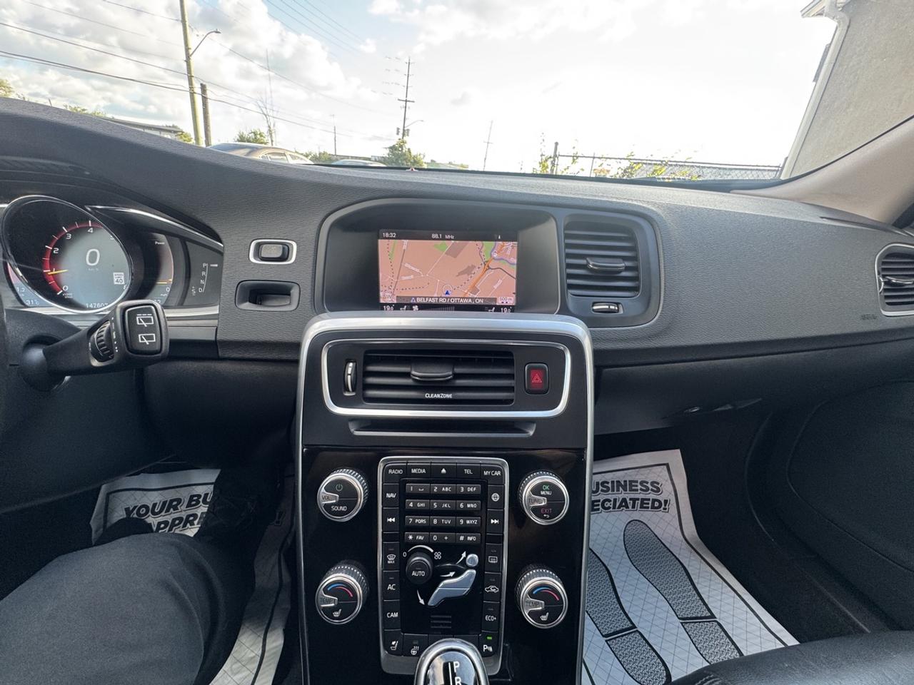 2018 Volvo V60 Dynamic Photo