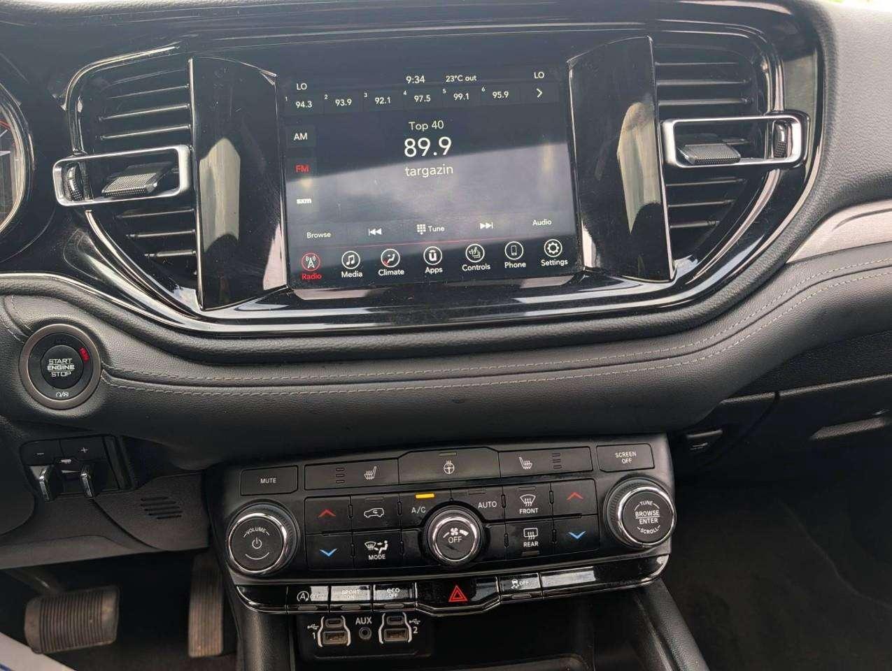 2024 Dodge Durango SXT 7 PASSENGER SUV Photo
