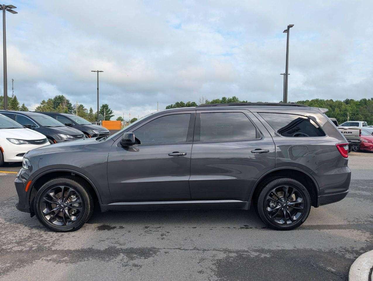 2024 Dodge Durango SXT 7 PASSENGER SUV Photo