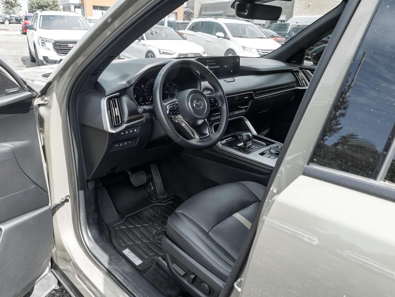 2025 Mazda CX-70 PHEV Clean Carfax   Pano Roof   Nav   Adapt Cruise Photo