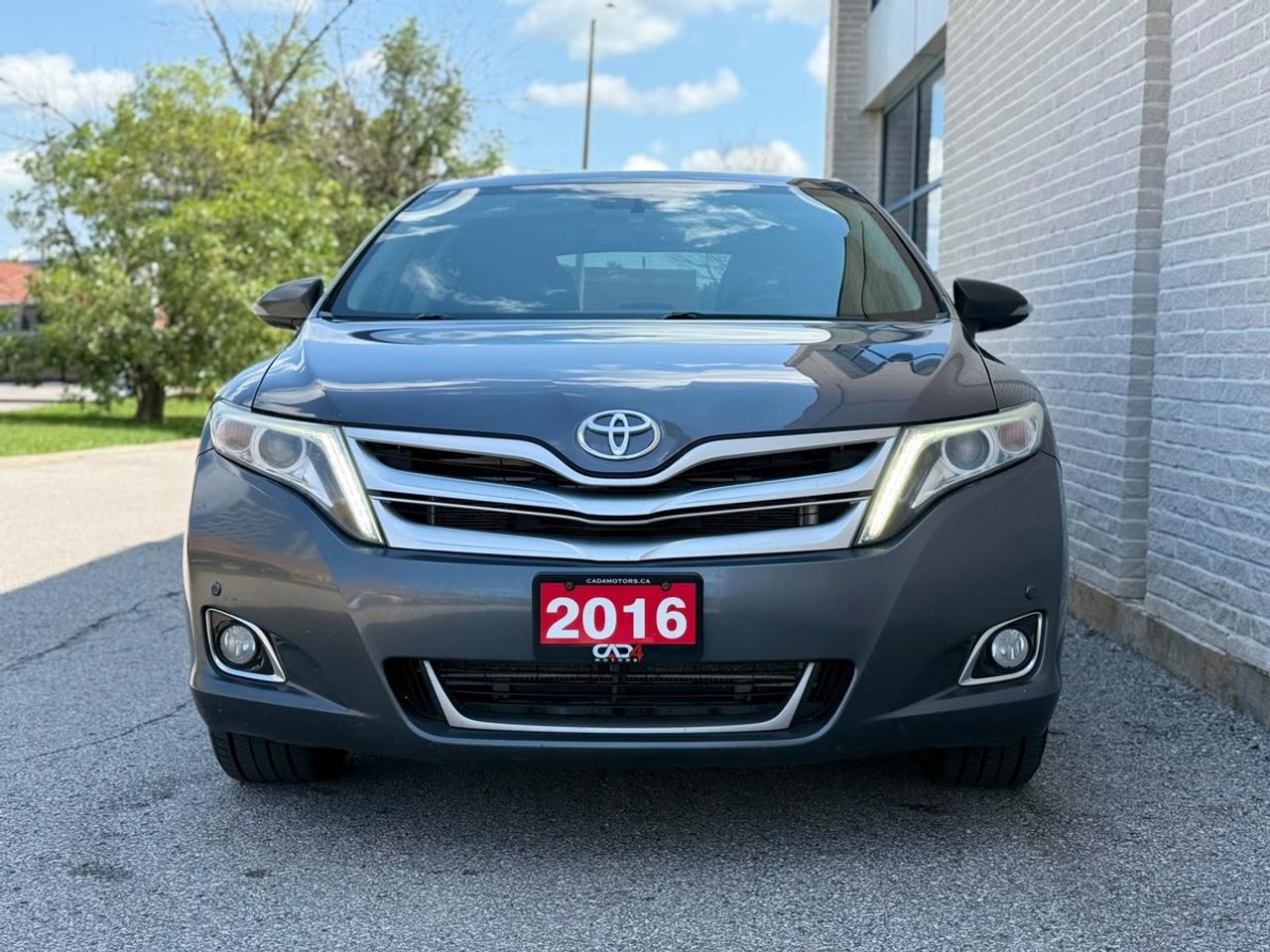 2016 Toyota Venza LIMITED Photo