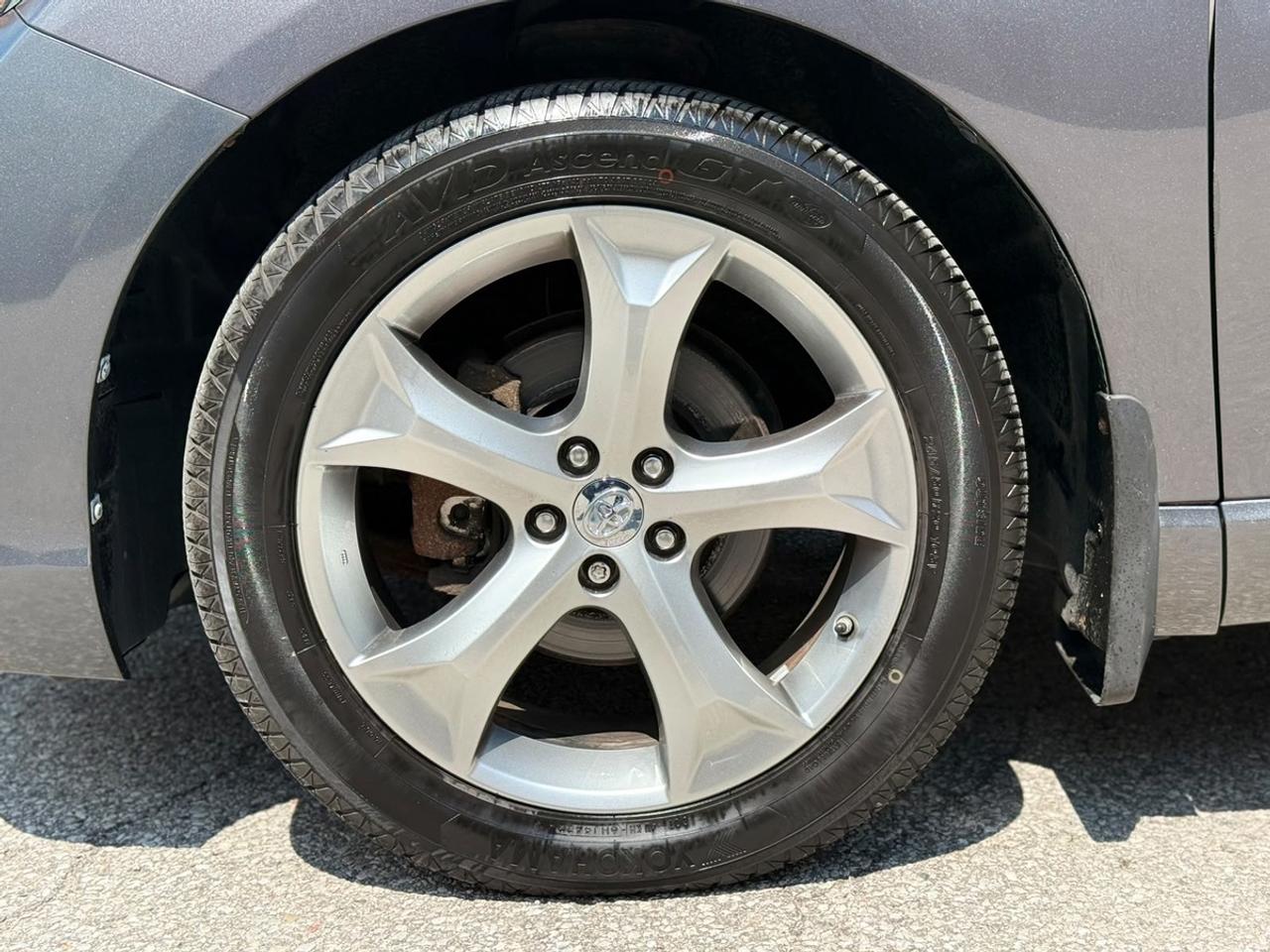 2016 Toyota Venza LIMITED Photo