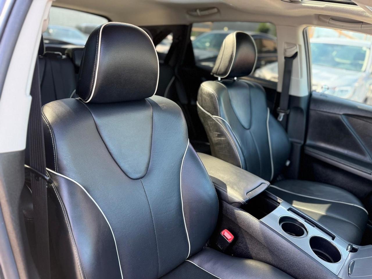 2016 Toyota Venza LIMITED Photo