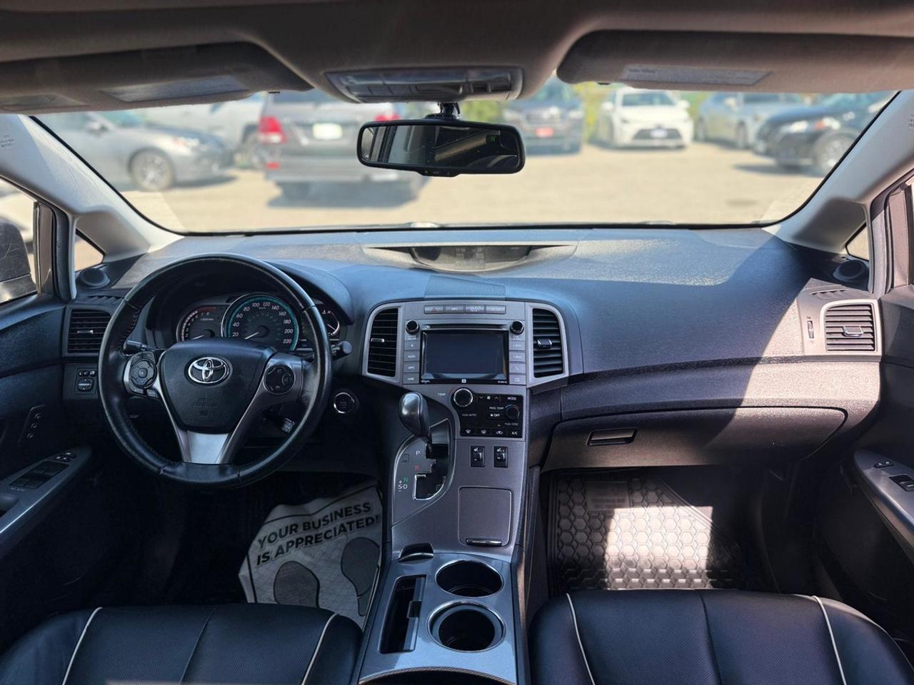 2016 Toyota Venza LIMITED Photo