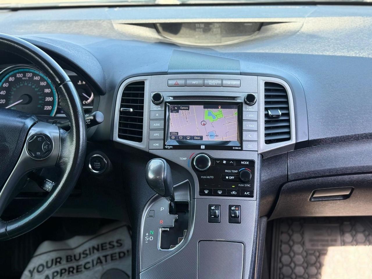 2016 Toyota Venza LIMITED Photo
