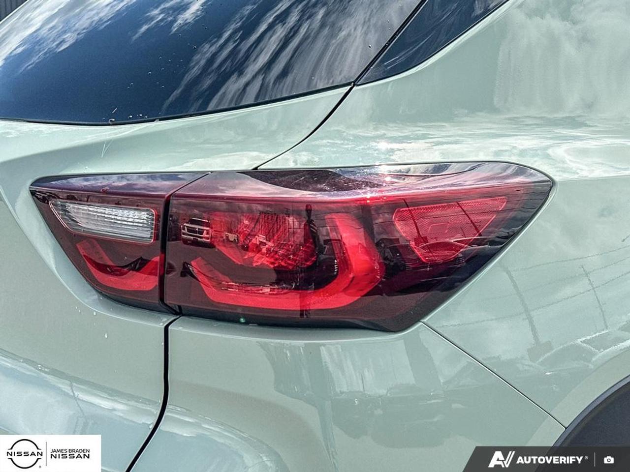2024 Chevrolet TrailBlazer AWD 4dr ACTIV Photo