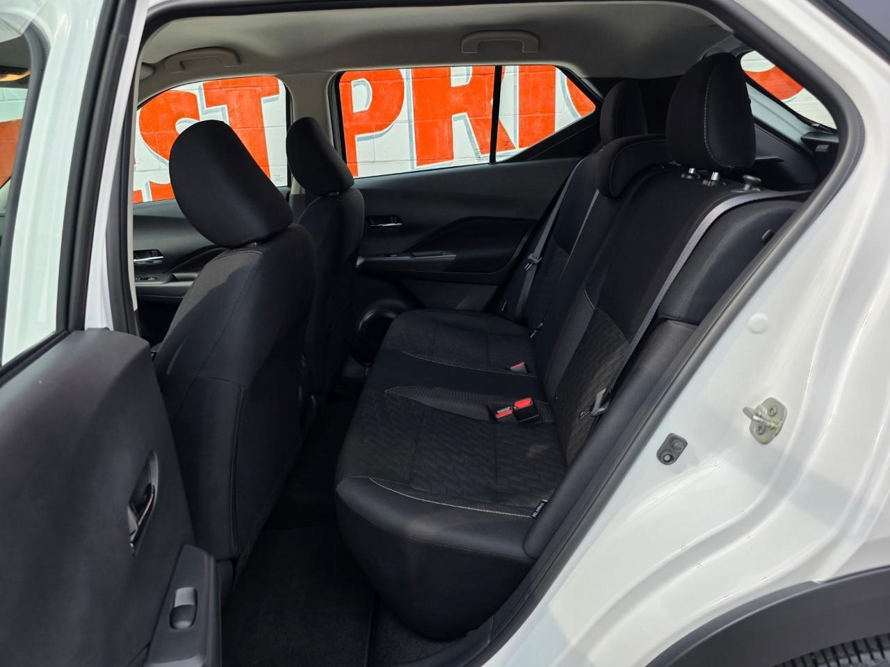 2025 Nissan Kicks Play SV 4dr Front-Wheel Drive Photo