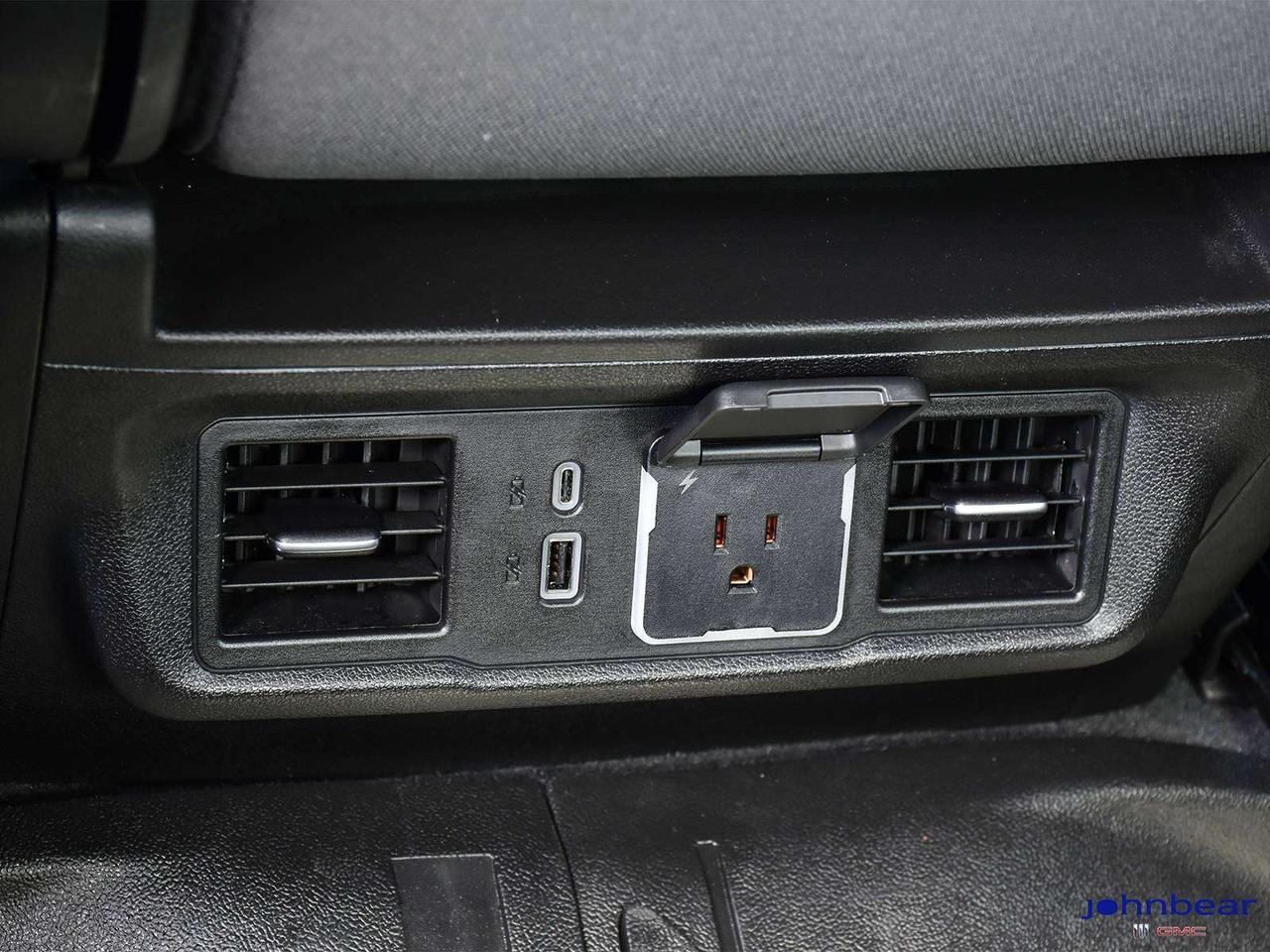 2026 Chevrolet Silverado 1500 RST Photo
