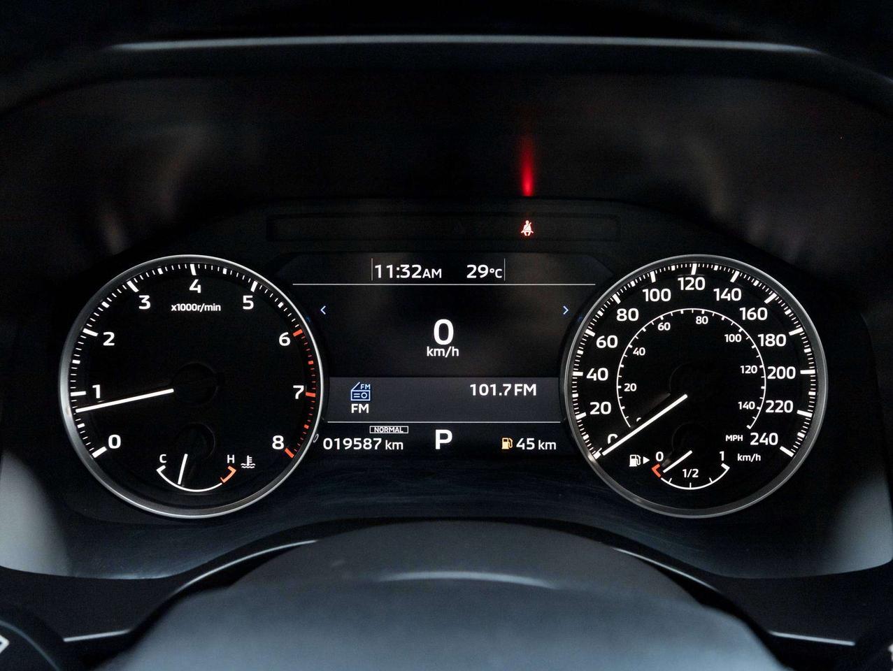 2024 Mitsubishi Outlander SE S-AWC CPO FINANCE RATES FOR AS LOW AS 0.90% Photo