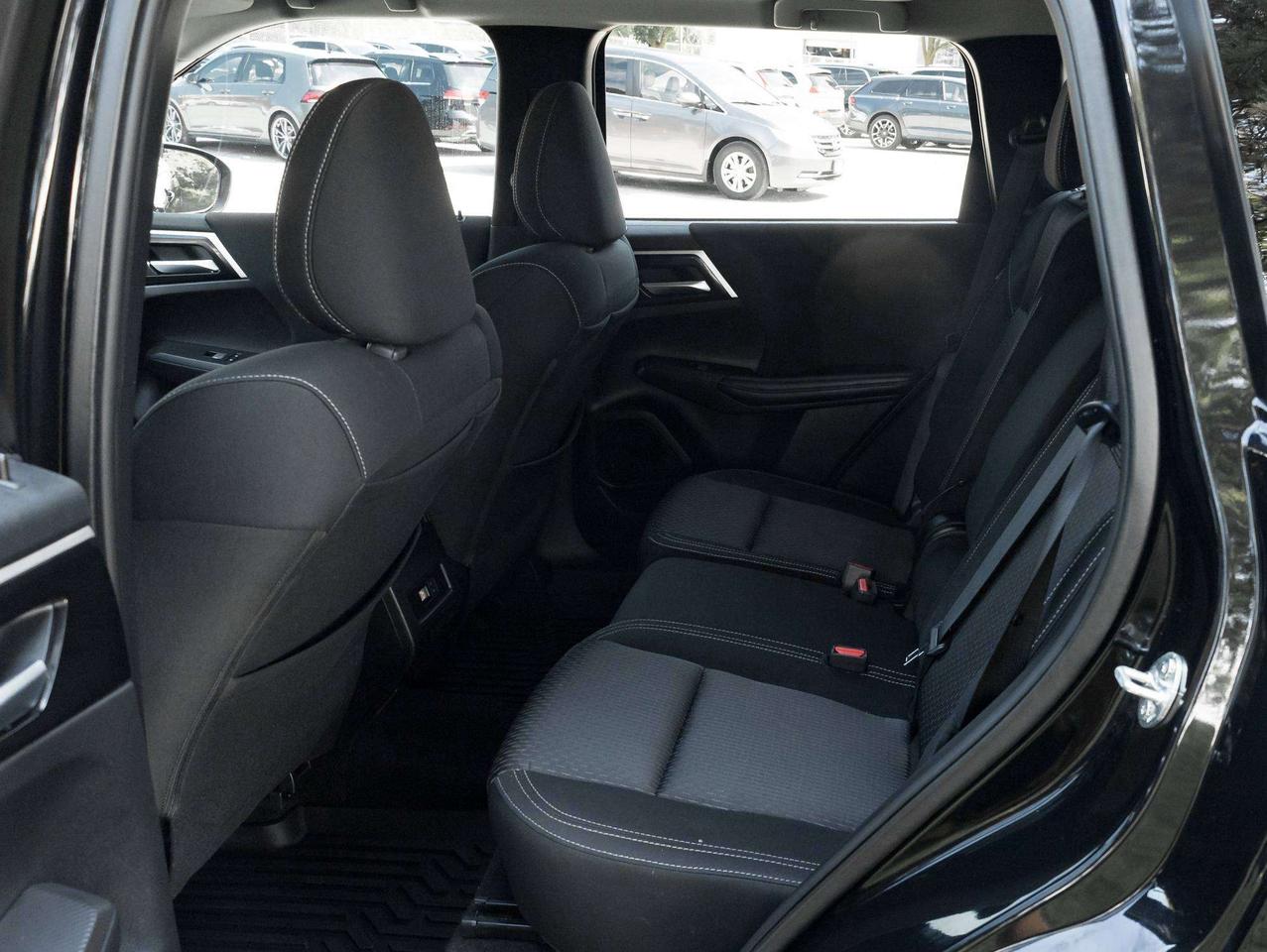 2024 Mitsubishi Outlander SE S-AWC CPO FINANCE RATES FOR AS LOW AS 0.90% Photo