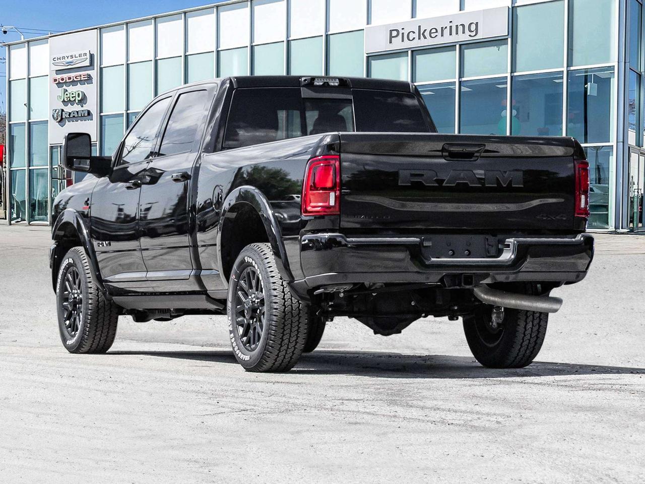2025 RAM 2500 NIGHT EDITION  5TH WHEEL  SUNROOF Photo