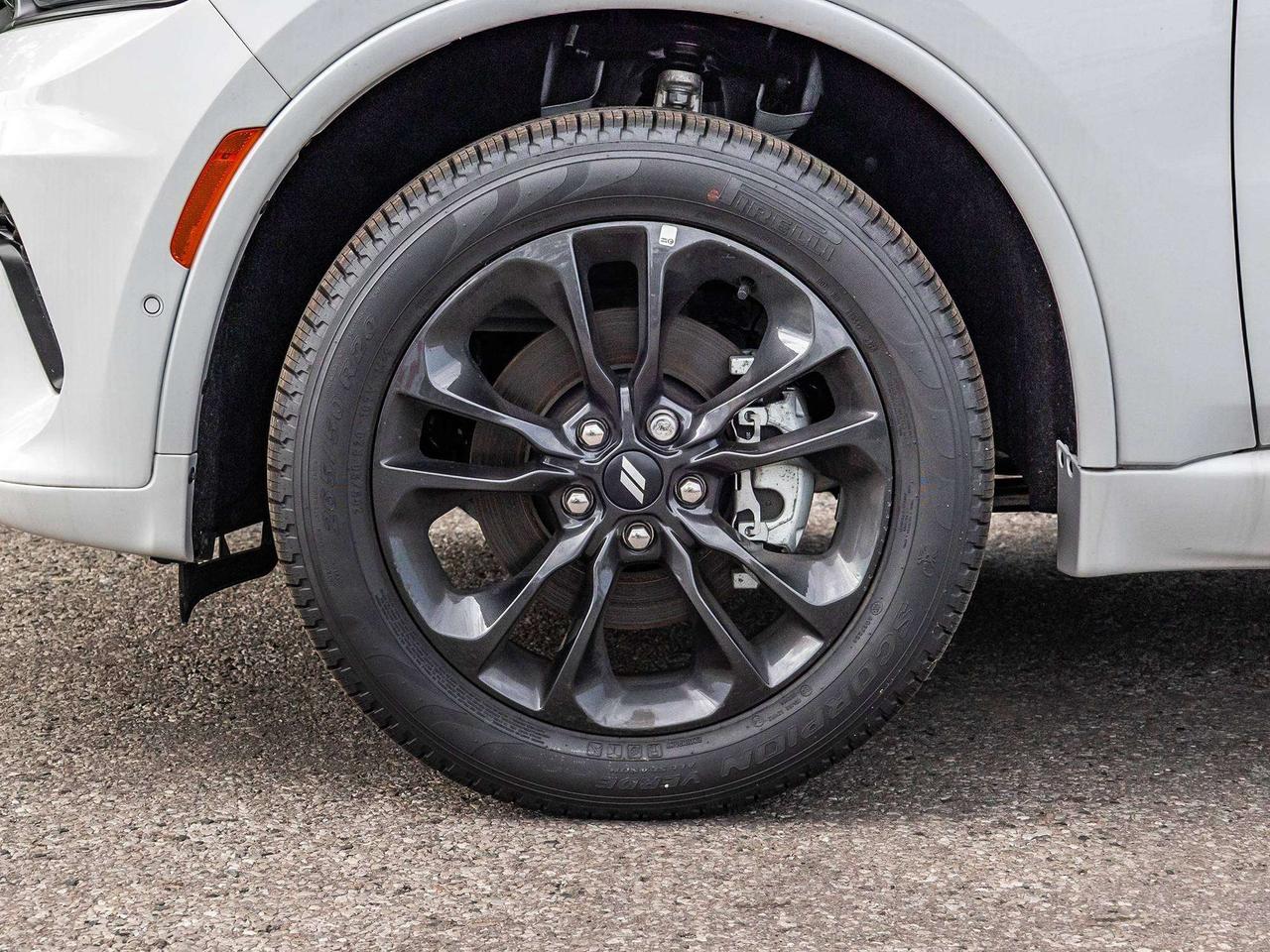 2025 Dodge Durango BLACKTOP PKG  19 HARMAN KARDON SPKRS 2nd ROW CAPTA Photo