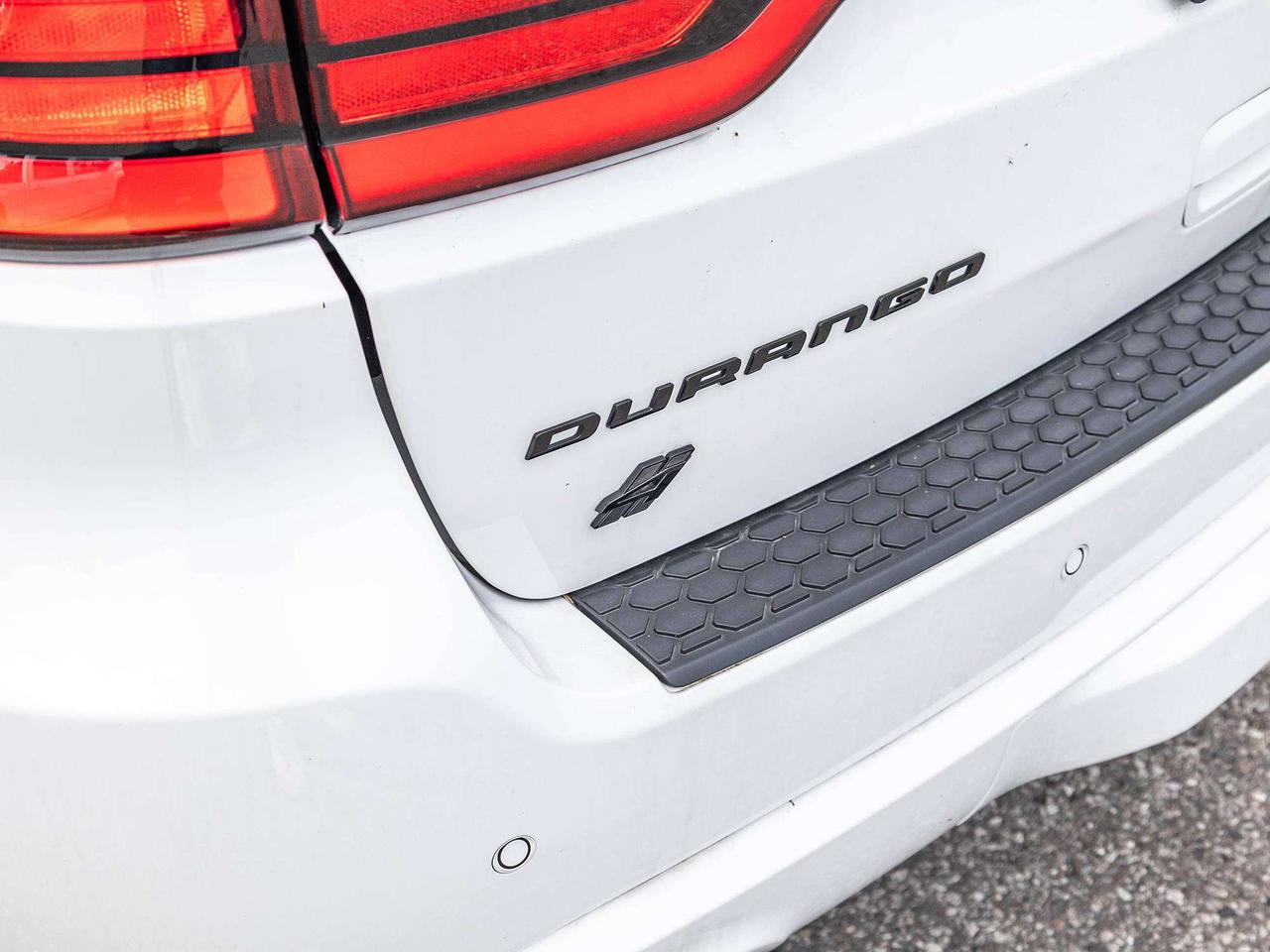 2025 Dodge Durango BLACKTOP PKG  19 HARMAN KARDON SPKRS 2nd ROW CAPTA Photo