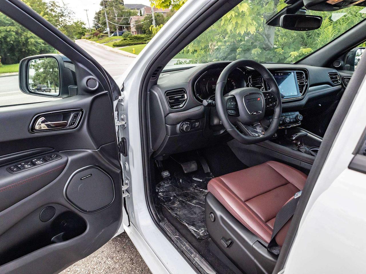 2025 Dodge Durango BLACKTOP PKG  19 HARMAN KARDON SPKRS 2nd ROW CAPTA Photo