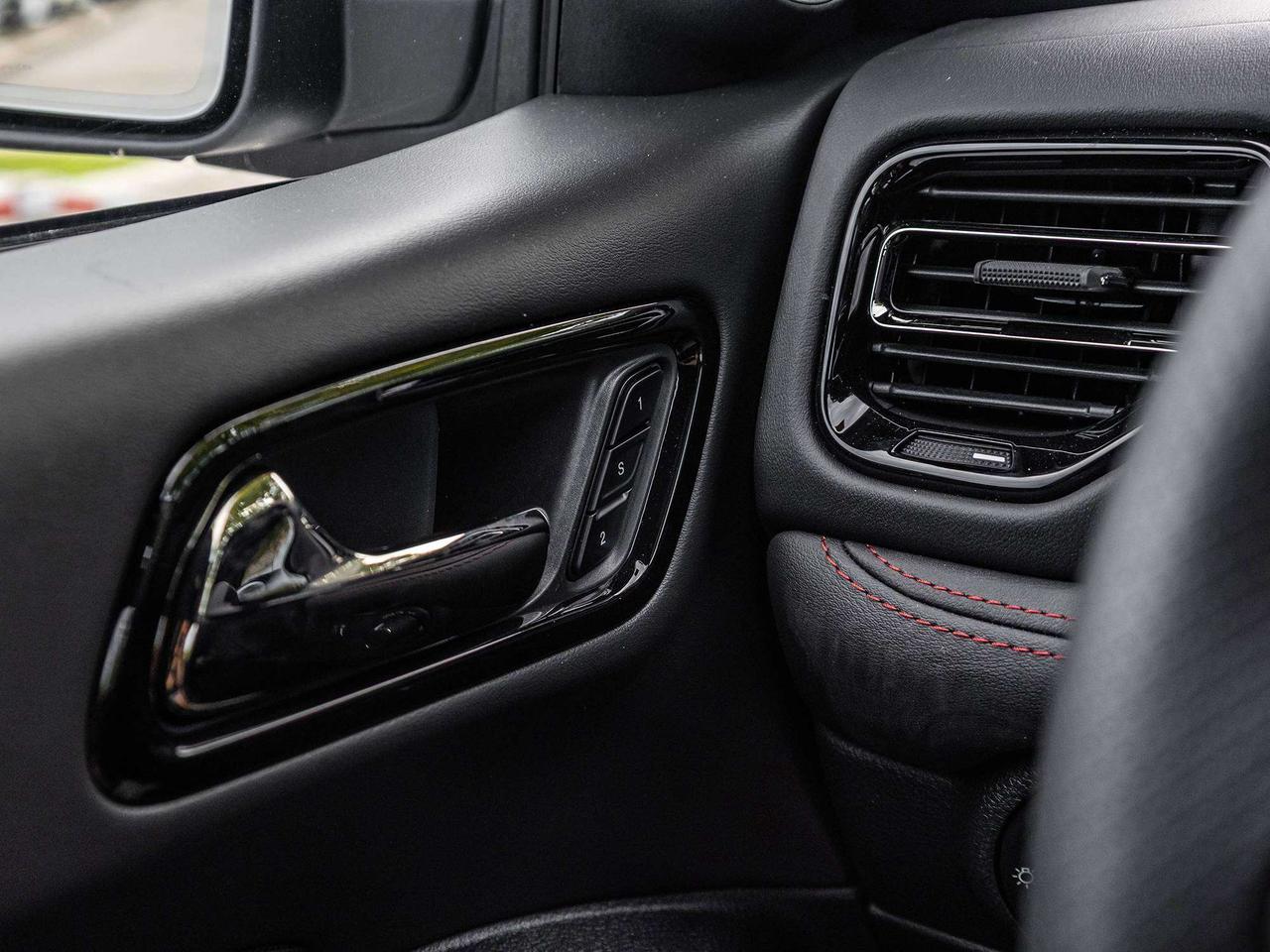 2025 Dodge Durango BLACKTOP PKG  19 HARMAN KARDON SPKRS 2nd ROW CAPTA Photo