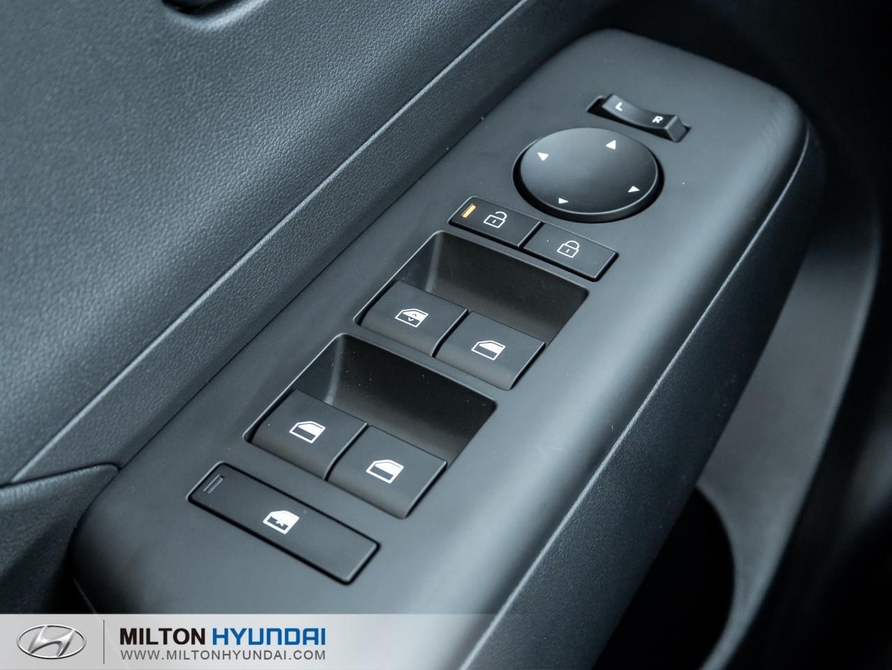 2027 Hyundai KONA 2.0L Essential 4dr All-Wheel Drive Photo