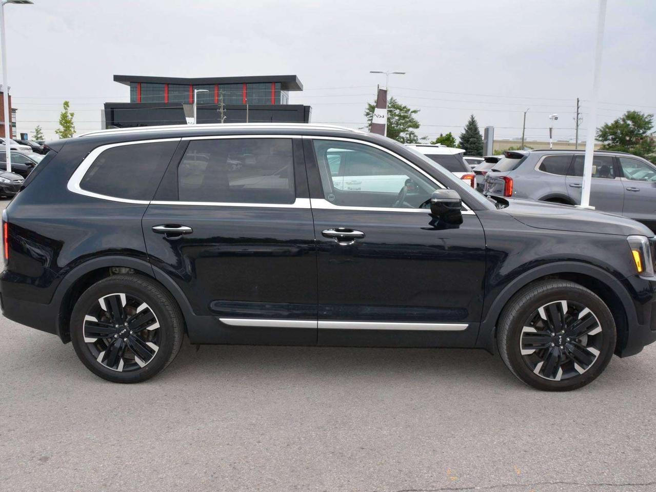 2023 Kia Telluride SX Photo
