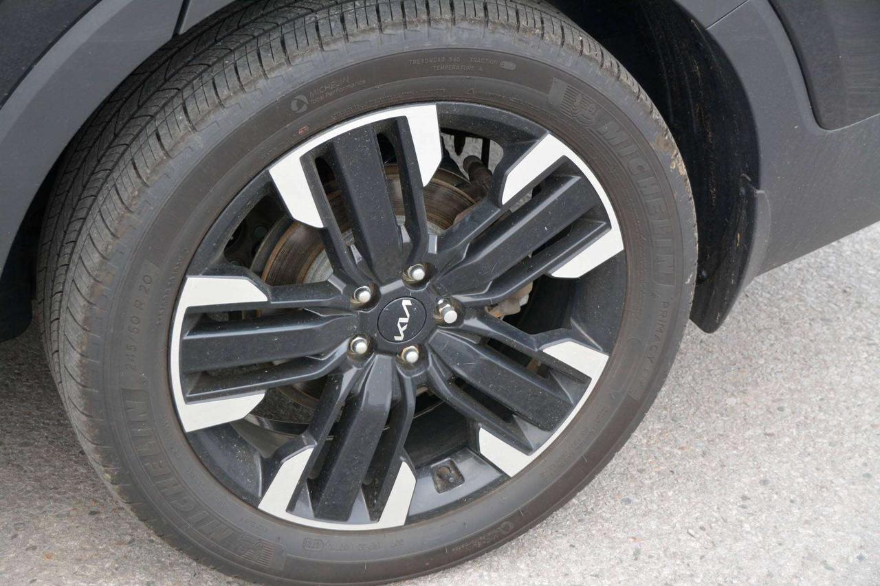 2023 Kia Telluride SX Photo