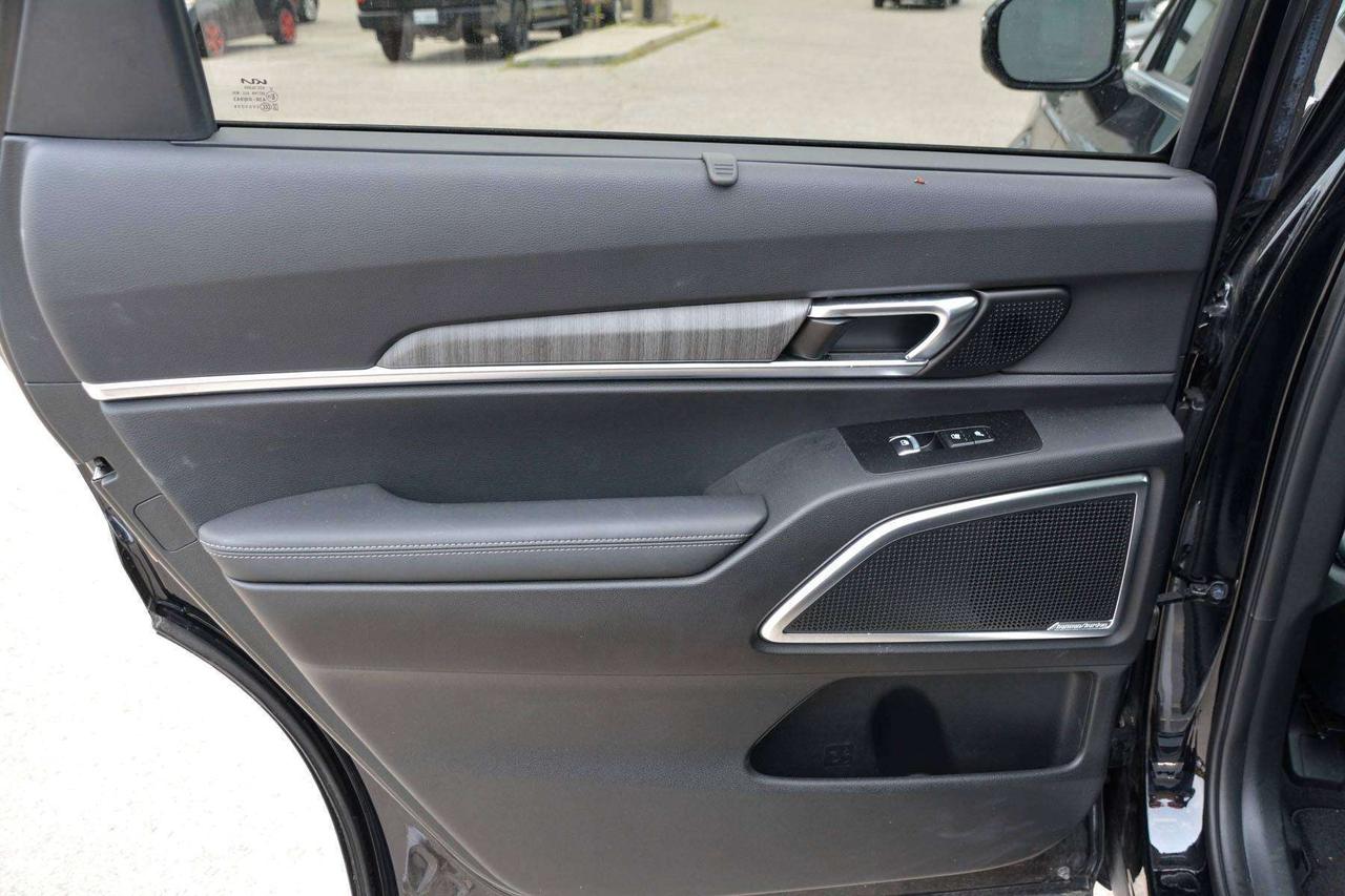 2023 Kia Telluride SX Photo